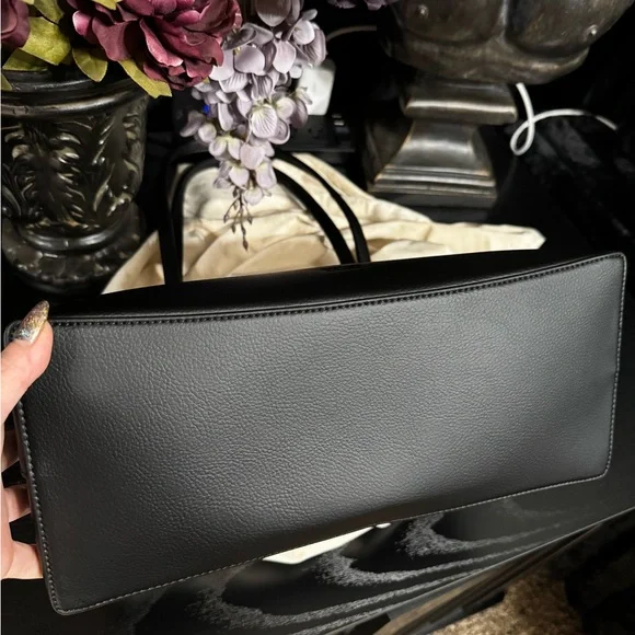 Freja New York Black Faux Leather Chrystie Bag - Picture 4 of 10